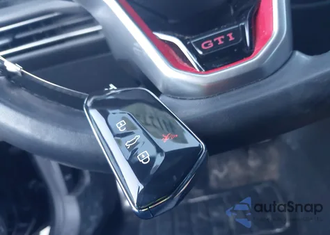 2022 Volkswagen Golf Gti 2.0T S z USA, uszkodzony, nr VIN WVWH87CDXNW211858